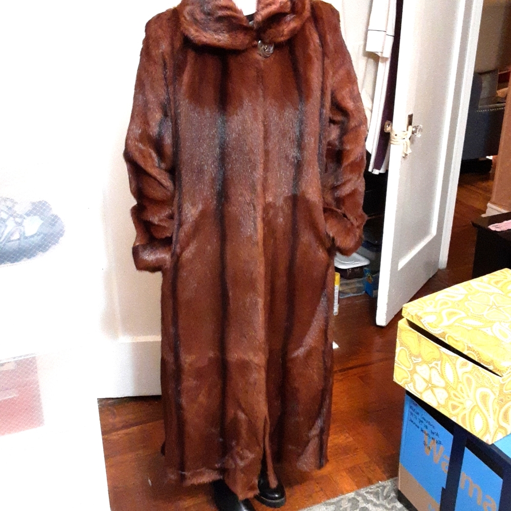 LONG NUTRIA FUR COAT SIZE 12 CARMEL COLOR